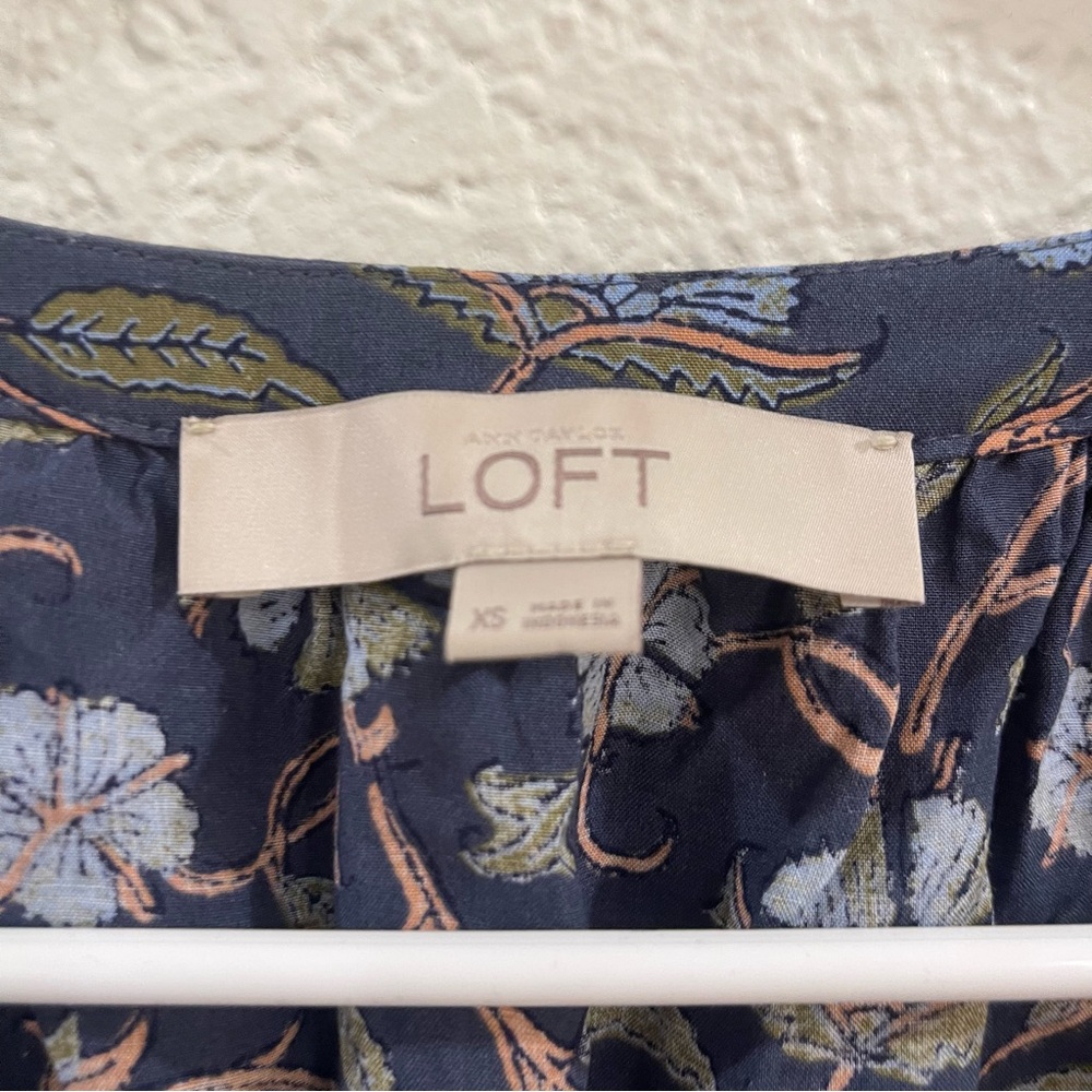 Loft Floral Dress - Picture 3 of 6